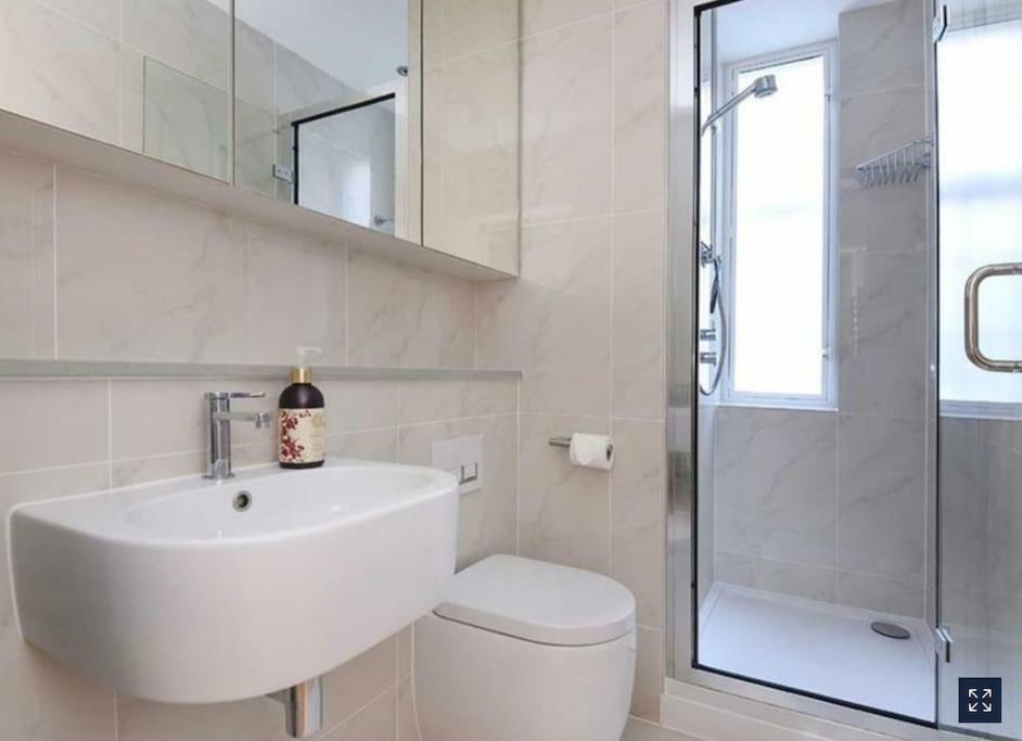 2 Bedroom Apartment Just Off Kings Road London Ngoại thất bức ảnh